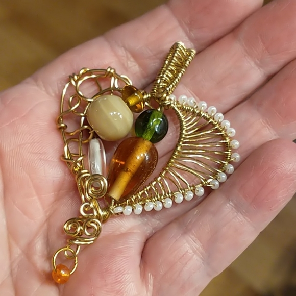 NWOT Hand Crafted Wire Wrapped Heart Pendant - Picture 4 of 4